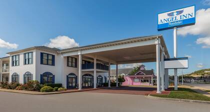 Angel Inn Near IMAX, a Travelodge by Wyndham