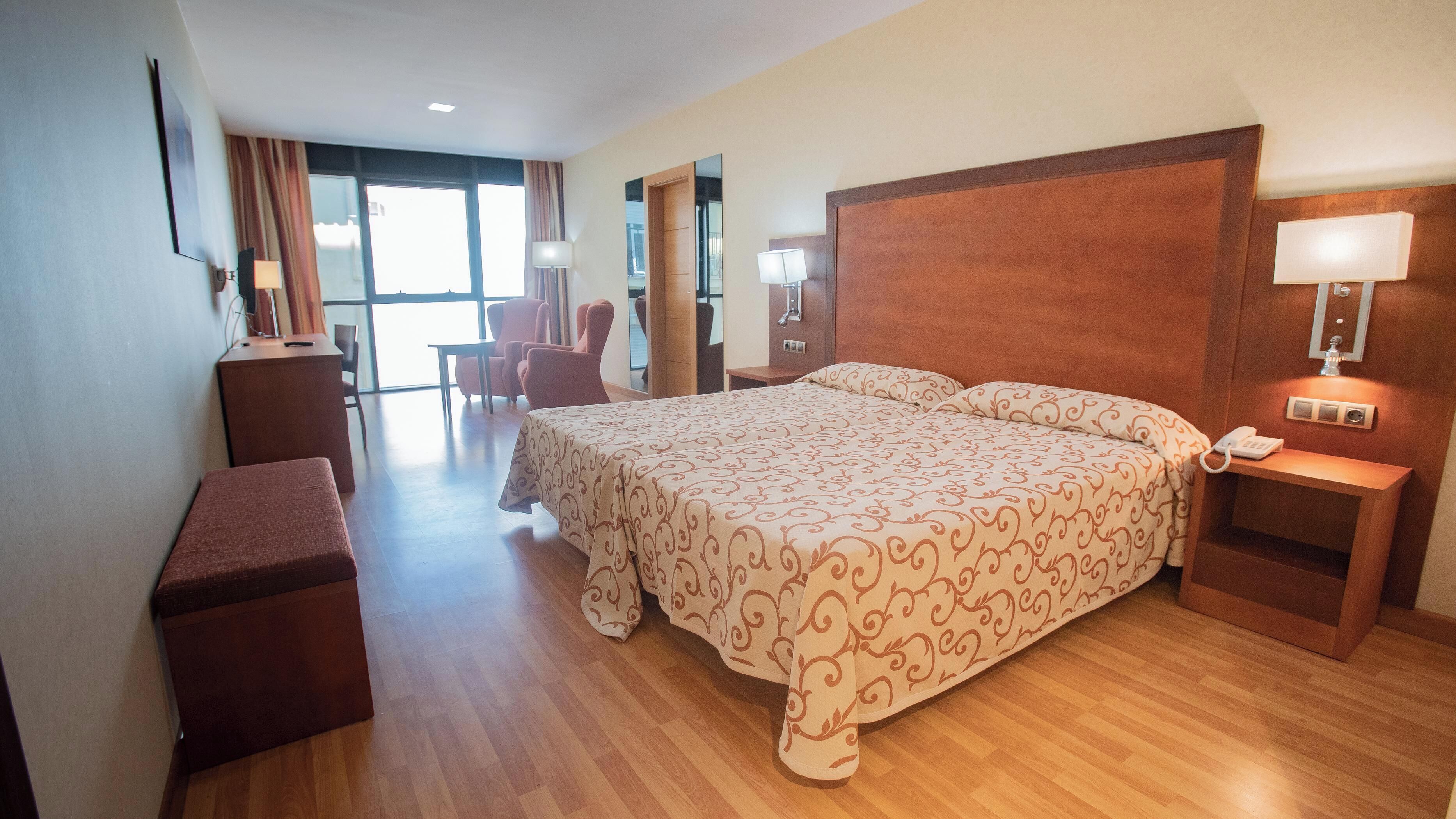 In-room safe, desk, blackout curtains, soundproofing
