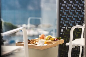 Balcony view - Lake Front Hotel Mirage (Riva del Garda)