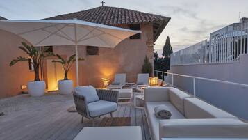 Rooftop terrace