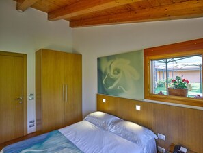 Single Room | Frette Italian sheets, premium bedding, Select Comfort beds, minibar - Relais Ormesani (Marcon)