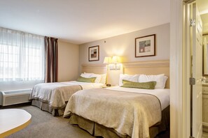 Premium bedding, in-room safe, desk, iron/ironing board - Candlewood Suites Paducah by IHG (Paducah)