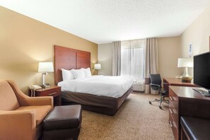 Schreibtisch, Bügeleisen/Bügelbrett, kostenloses WLAN, Bettwäsche