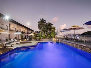 Chambre Deluxe, 1 trÚs grand lit, vue océan