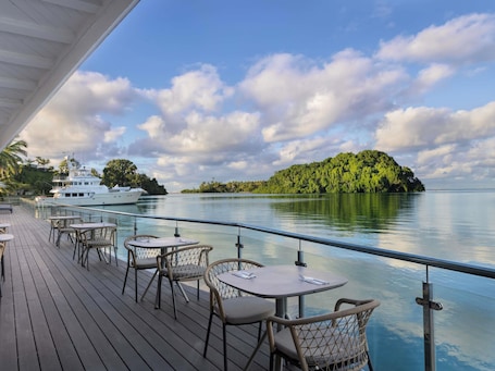 Desayuno buffet diario (FJD 39.00 por persona)