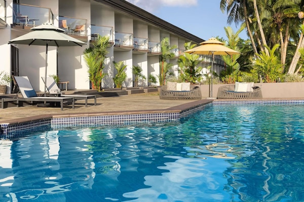 Deluxe Room, 1 King Bed, Ocean View