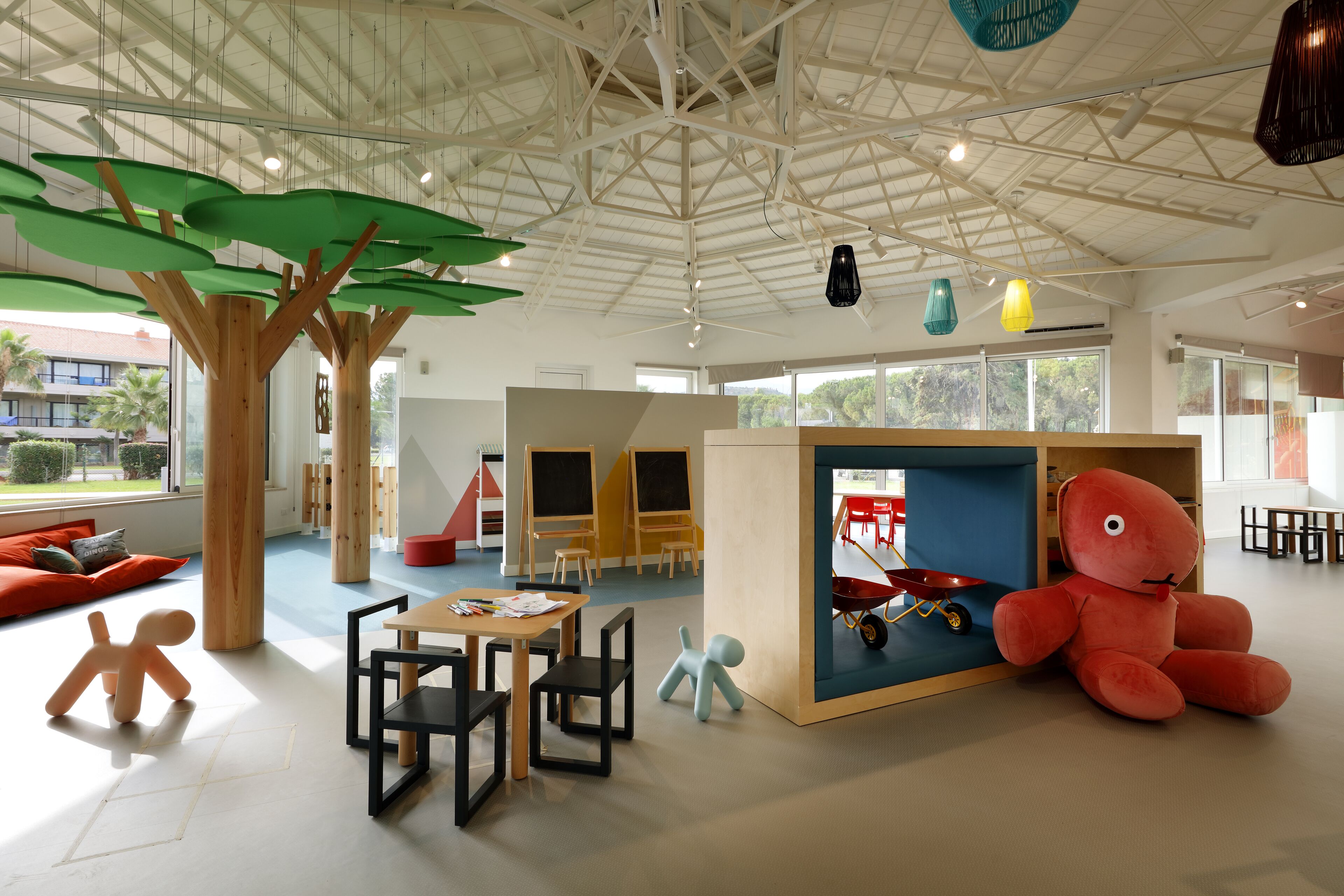 children’s play area – indoor