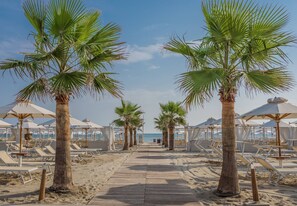 Privat strand i nærheten