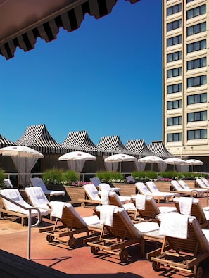 Sundeck