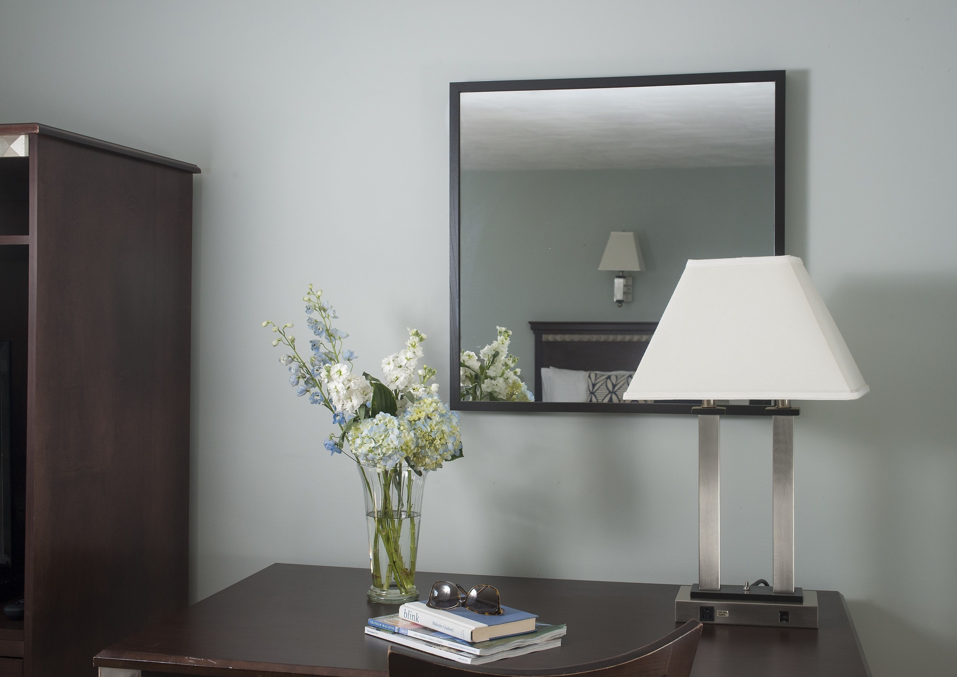 deluxe room, 2 queen beds, kitchenette | iron/ironing board, rollaway beds, free wifi, bed sheets