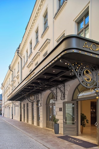 Hotel Saski Krakow, Curio Collection by Hilton