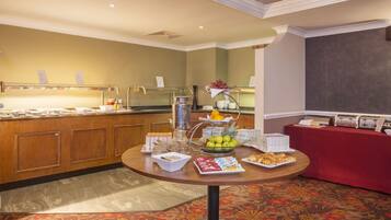Daily English breakfast (GBP 16.95 per person)