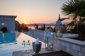 Rooftop pool - Palace Hotel Desenzano (Desenzano del Garda)