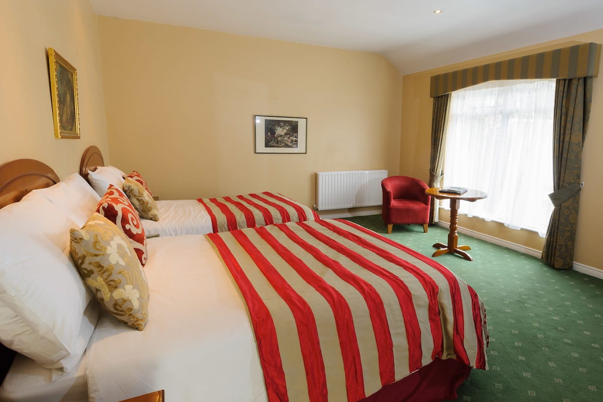Desk, blackout curtains, iron/ironing board, free WiFi