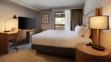 Room, 1 Queen Bed, Accessible, Balcony (Bathtub)