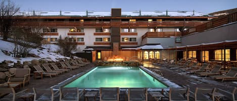 Outdoor pool, open 8:00 AM to 10 PM, sun loungers