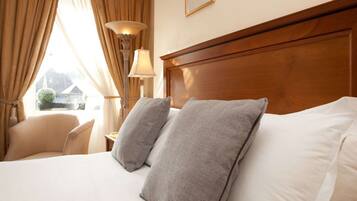 1 bedroom, in-room safe, desk, iron/ironing board