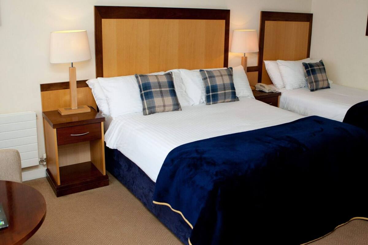 1 bedroom, in-room safe, desk, iron/ironing board