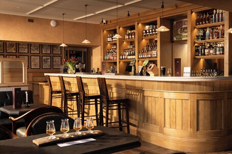 Bar (en la propiedad)