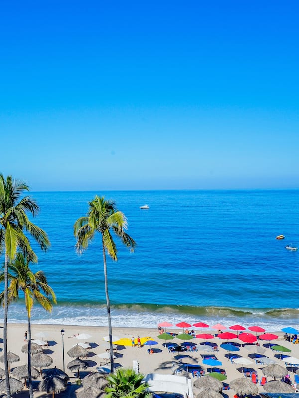 Superior Room, 1 King Bed | Beach/ocean view