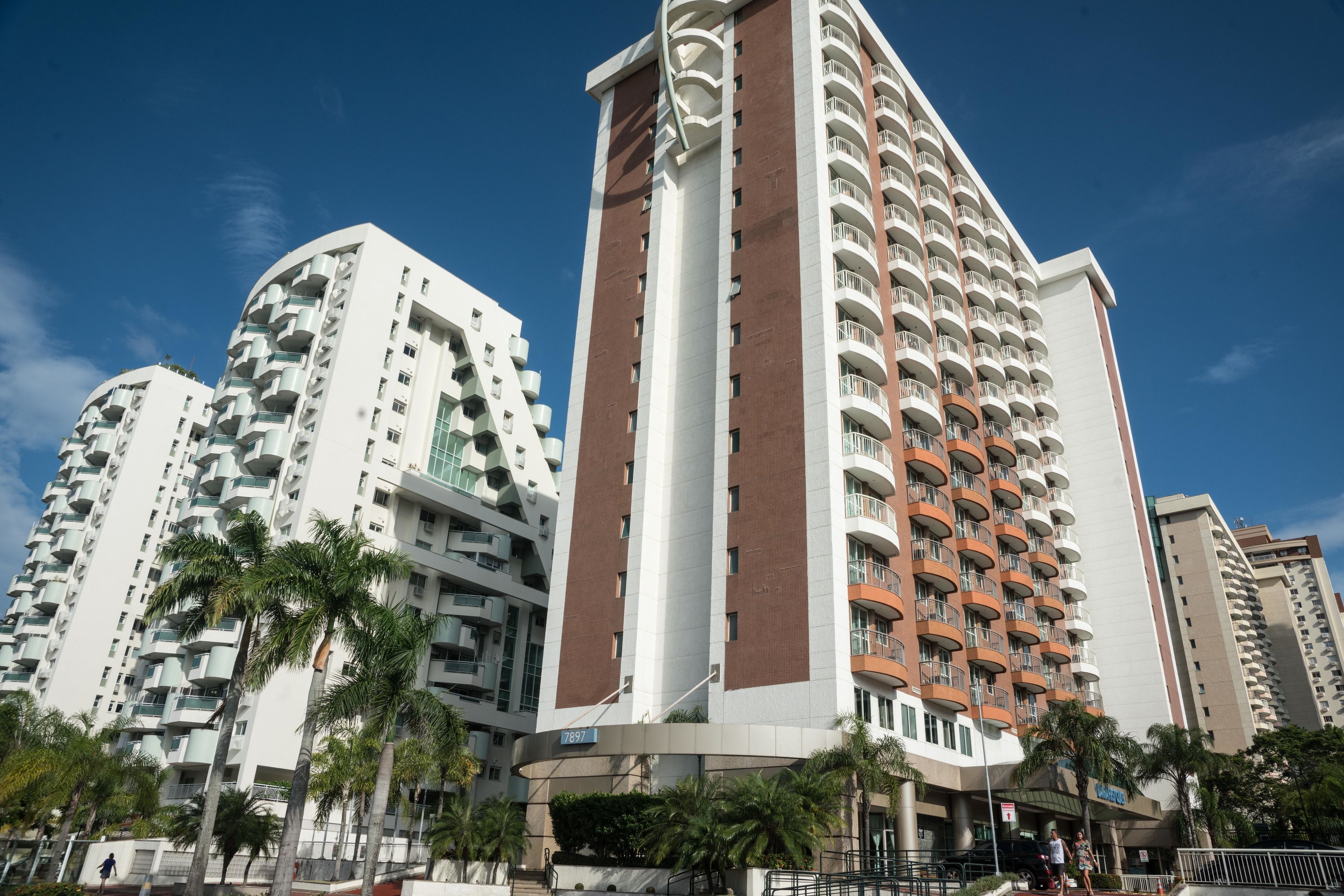 Superior Room Quadruple | Street view