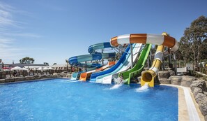 Toboggan aquatique