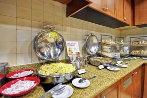 Desayuno continental incluido todos los días