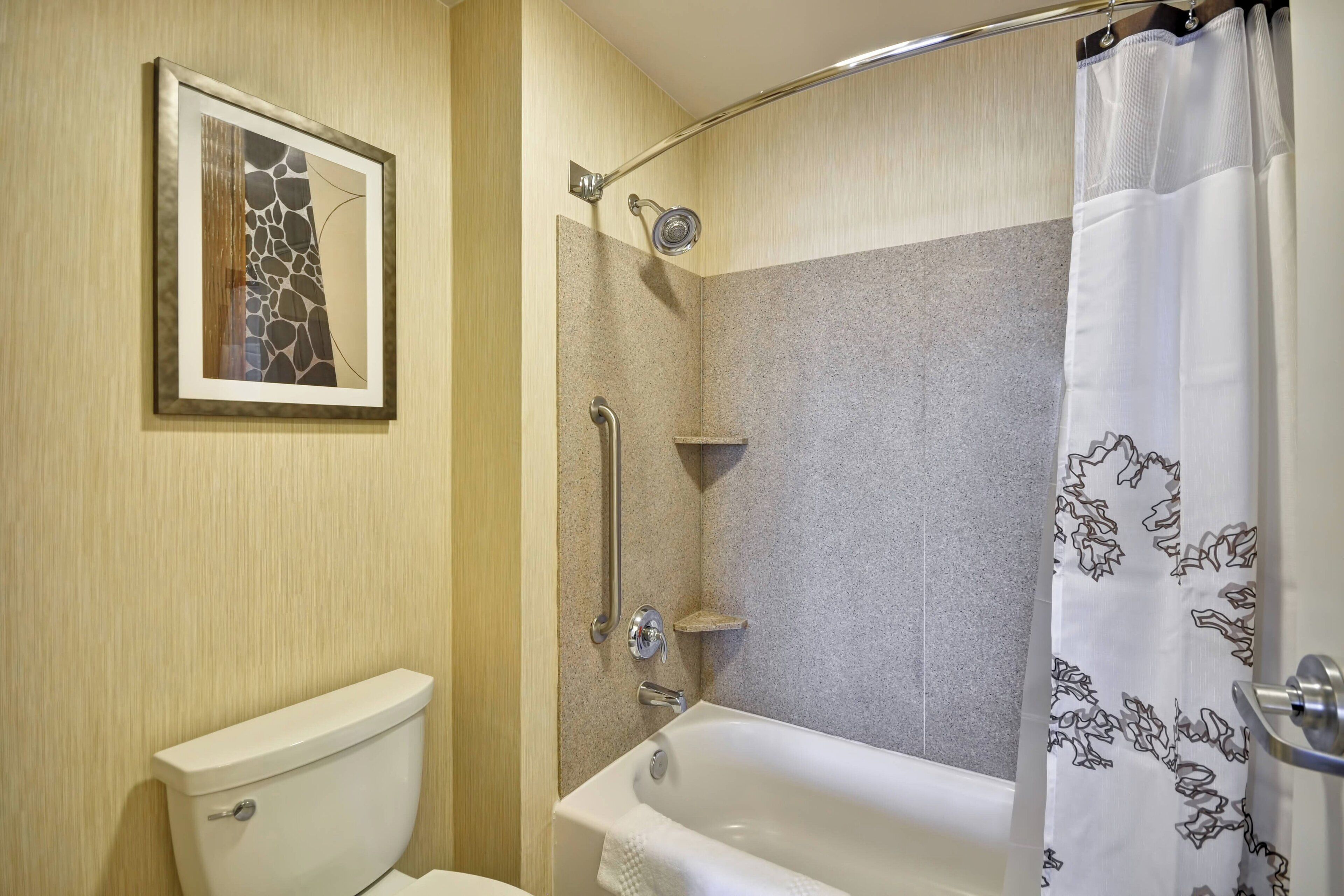 combined shower/bathtub, free toiletries, hair dryer, towels