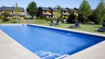 Außenpool, Liegestühle