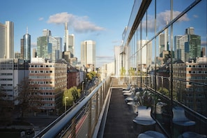 View from property - Roomers Frankfurt Central, Autograph Collection (Frankfurt)