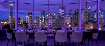 Autograph Collection法兰克福中央Roomers酒店