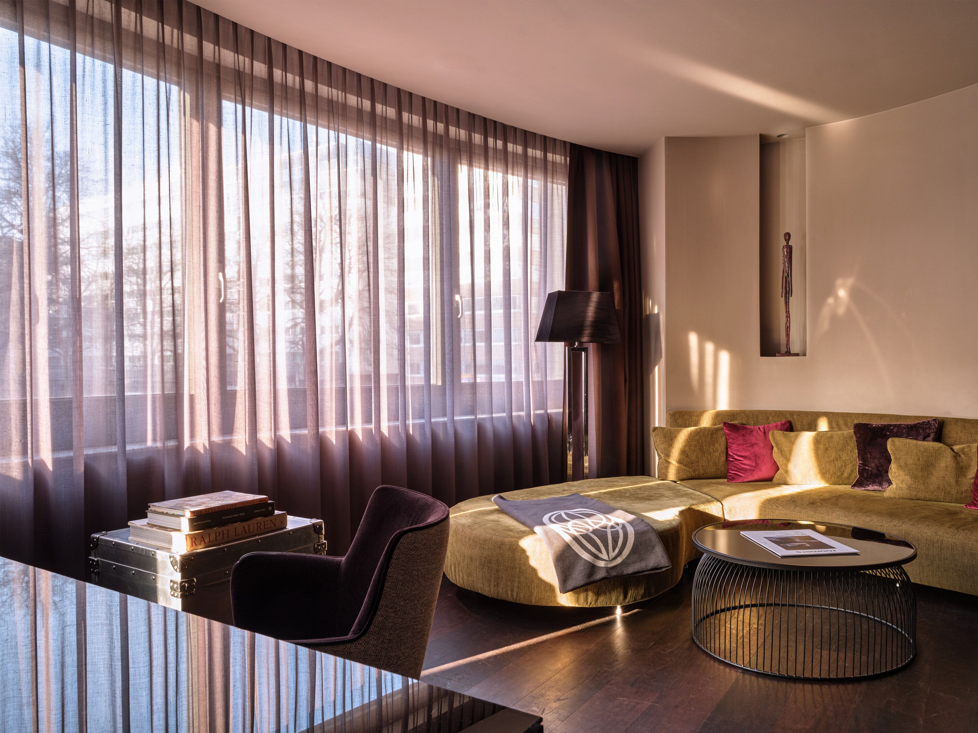 premium bedding, minibar, in-room safe, soundproofing