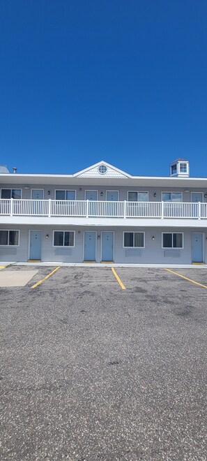 Front of property - Mackinaw Budget Inn (Mackinaw City)