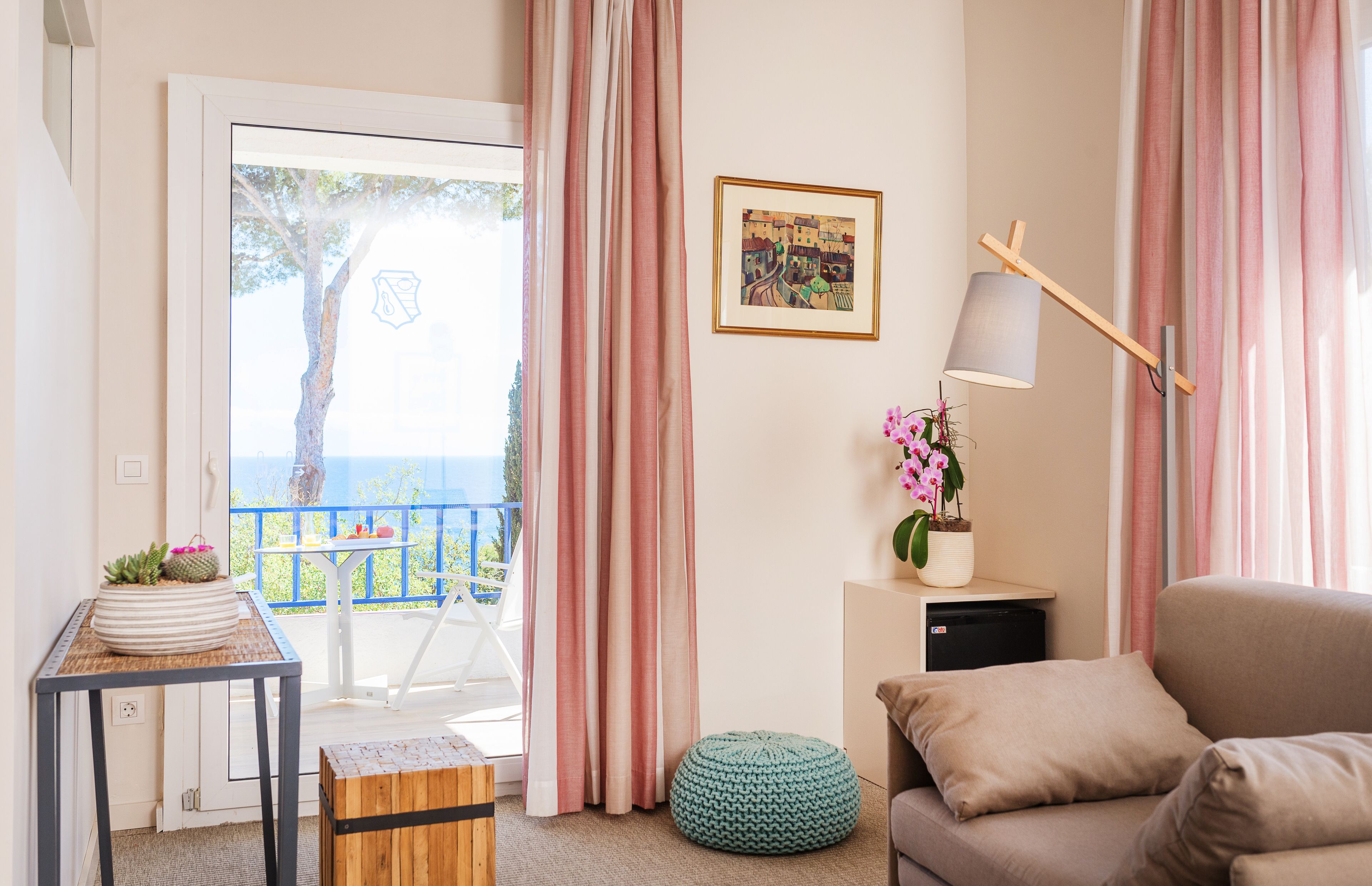 superior double room | in-room safe, desk, iron/ironing board, free wifi