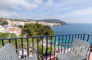In-room safe, desk, iron/ironing board, free WiFi - Hotel Sant Roc (Palafrugell)