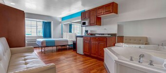 Motel 6 Idaho Falls, ID - Snake River