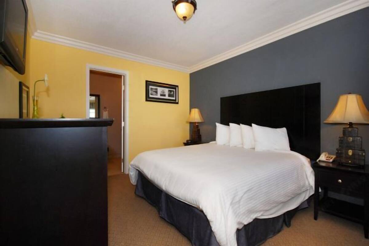 Premium bedding, pillow-top beds, desk, iron/ironing board