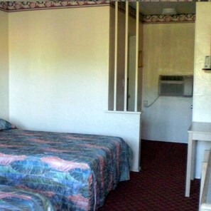 Two double beds non smoking  - Lumina Motel (Daytona Beach)