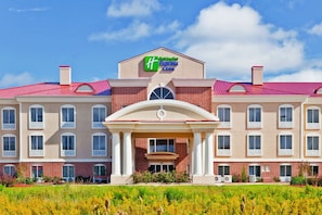 Exterior - Holiday Inn Express Hotel & Suites Magee by IHG (Magee)