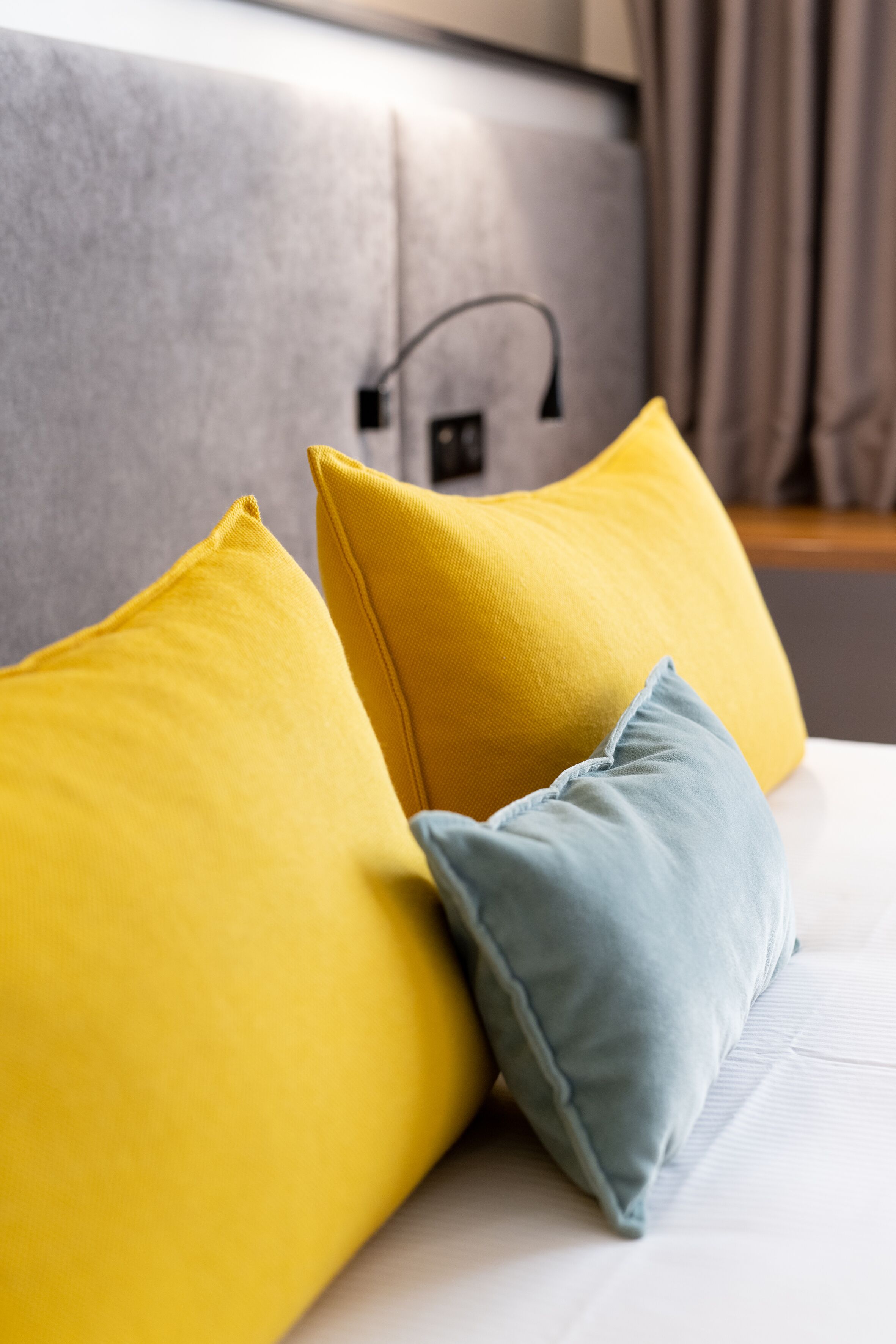 classic double room, 1 double bed | premium bedding, minibar, in-room safe, desk