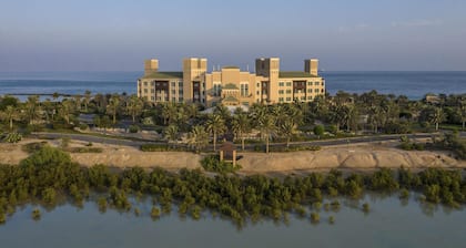 Desert Islands Resort & Spa by Anantara