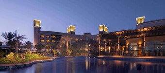 Desert Islands Resort & Spa by Anantara