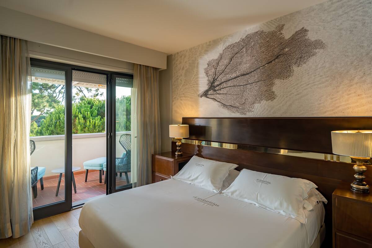 suite, terrace | 1 bedroom, hypo-allergenic bedding, down duvets, minibar