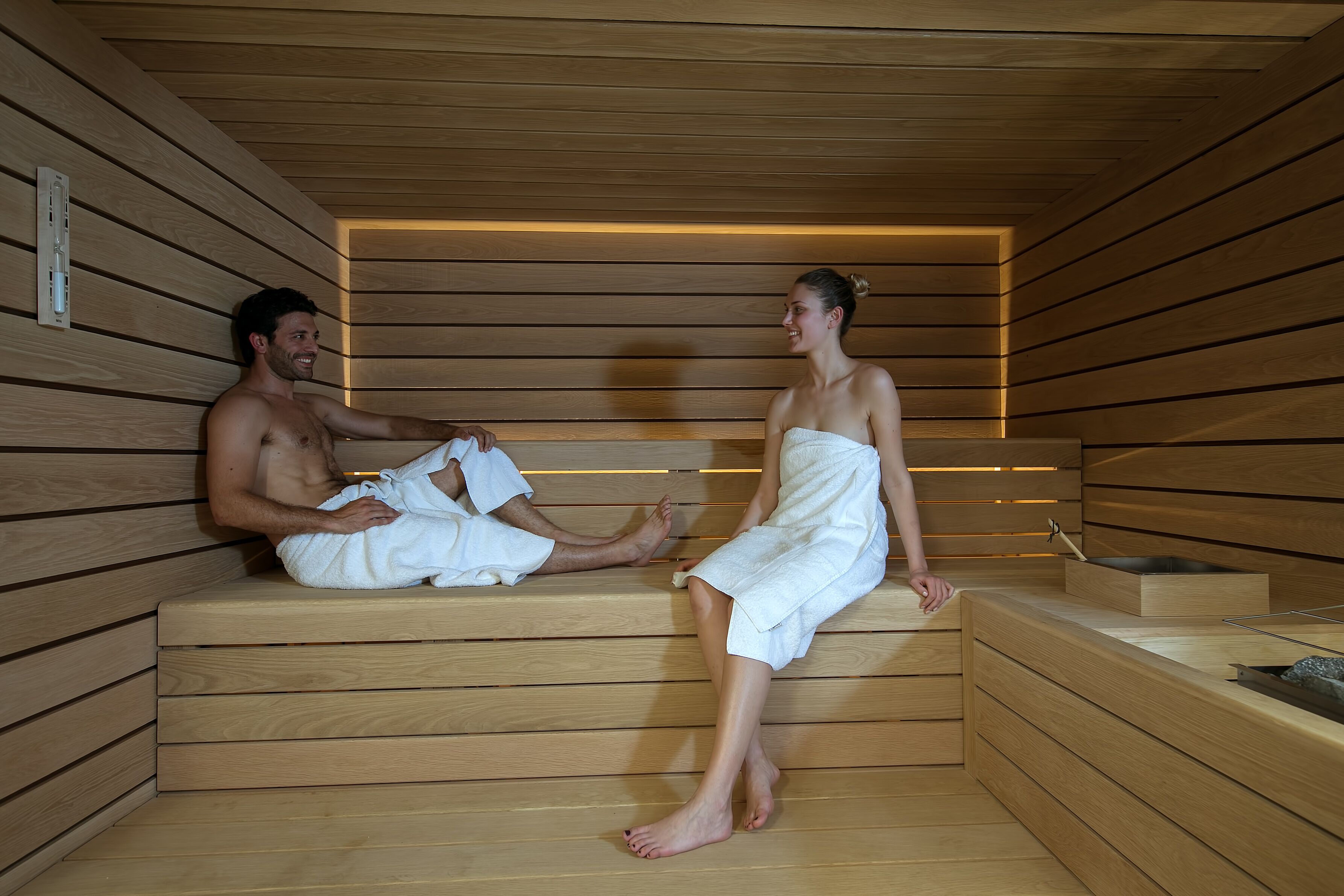couples treatment room(s), sauna, hot tub, steam room