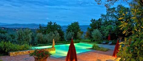 Outdoor pool, a rooftop pool, sun loungers