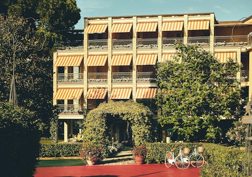 Hermitage Hotel & Resort Forte dei Marmi – Starhotels Collezione