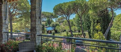 Junior Suite Deluxe | Minibar, Zimmersafe, Schreibtisch, schallisolierte Zimmer