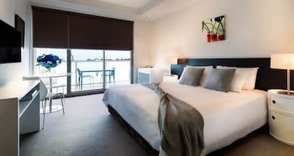 Caroline Serviced Apartments Brighton