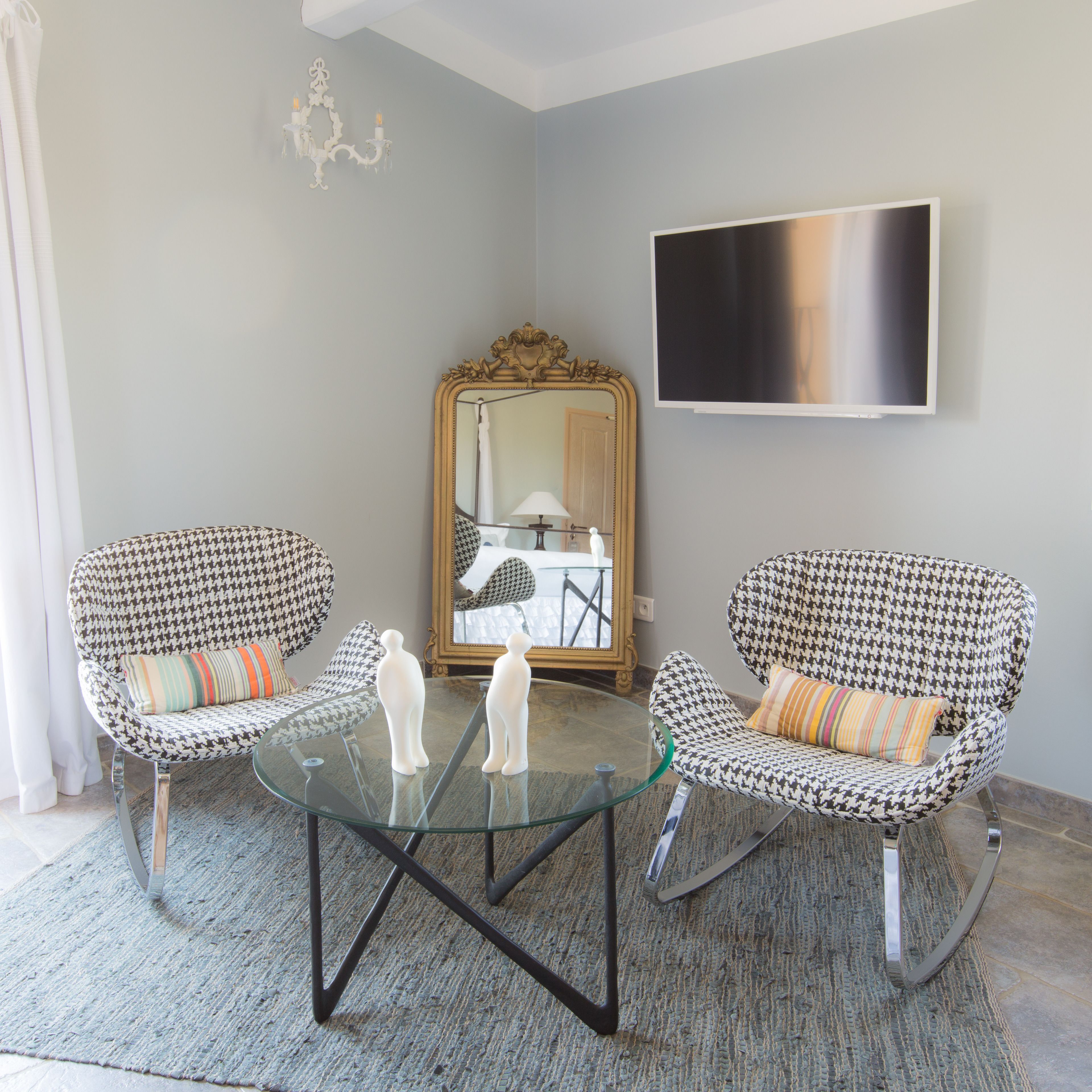 luxury room | 1 bedroom, premium bedding, minibar, in-room safe