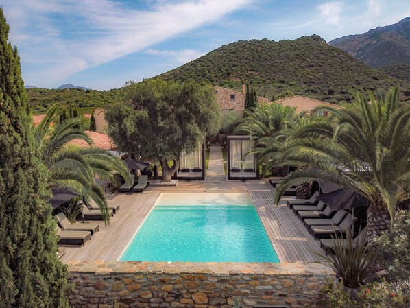 Outdoor pool, pool loungers